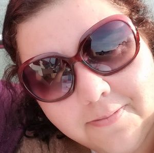 Meet your Posher, Marta